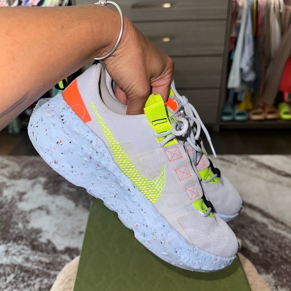 Nike Women's Sneakers - Crater Impact Speckled Grey